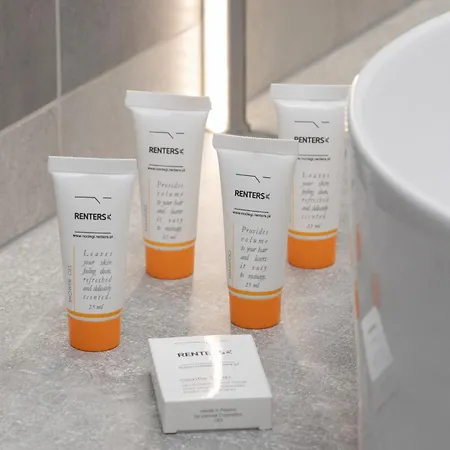 Spacious For 6 Guests In With Office By Renters Apartamento *