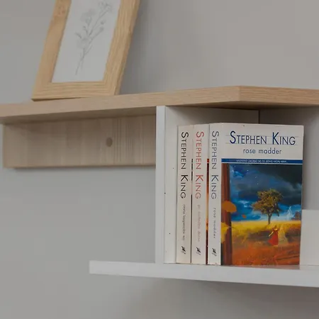 Spacious For 6 Guests In With Office By Renters